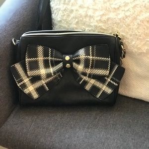 Betsy Johnson black crossbody with bow